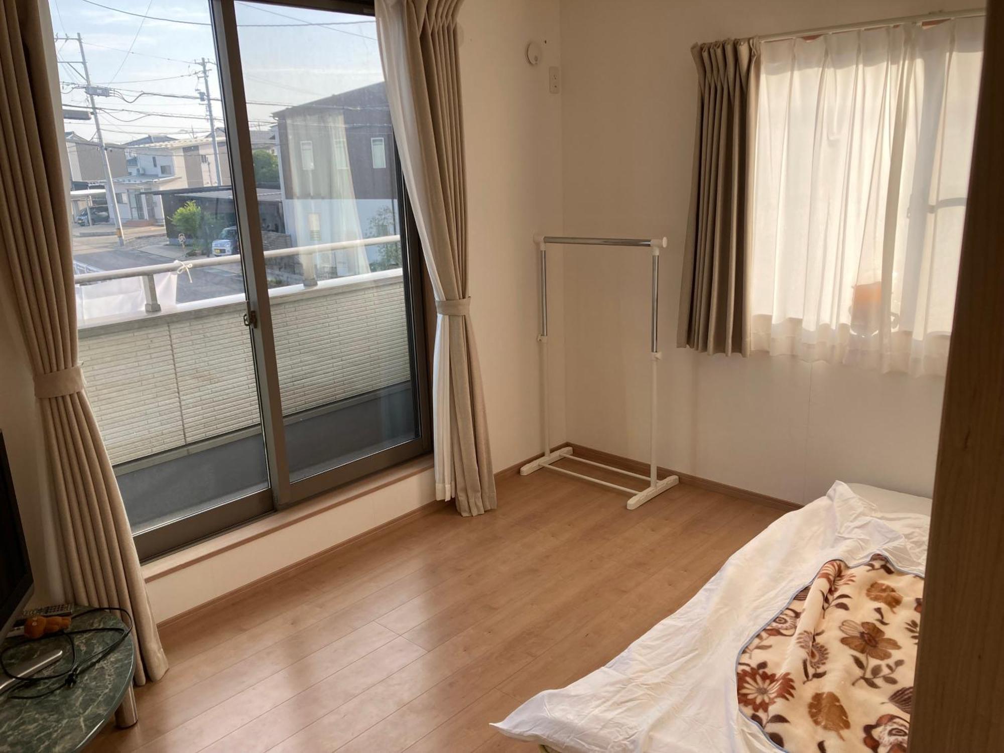 オルちゅーばーハウス#Youtuberオーナー滞在型#一軒家の各部屋をご提供#内鍵ありoruchuba House Fukui Bagian luar foto